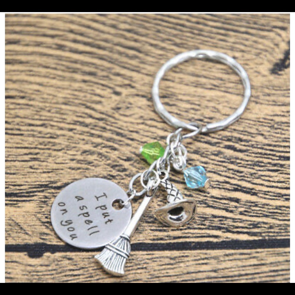 HOCUS POCUS SPELL ON YOU CHARMS KEY RING